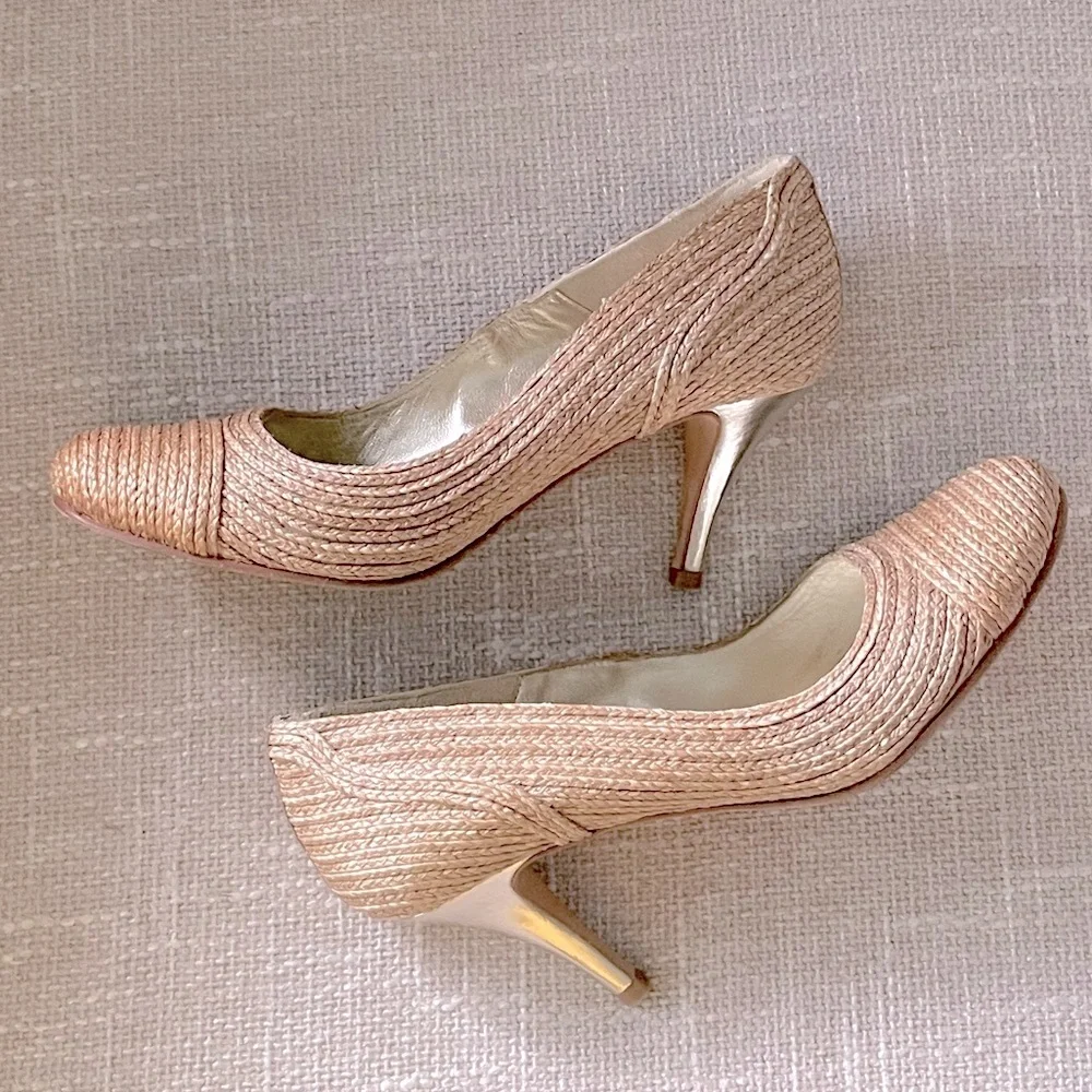 Donald Pliner Coastal Weave Woven Heels w/Gold Accent Nautical (8.5)